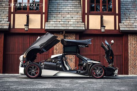 pagani huayra doors.